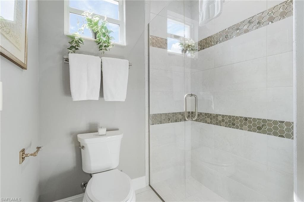 14226 Charthouse Cir, Naples, FL 34114-20