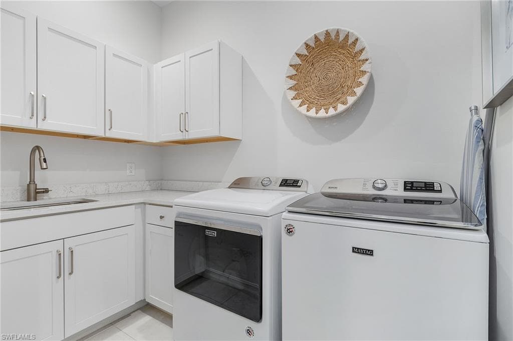 14226 Charthouse Cir, Naples, FL 34114-26