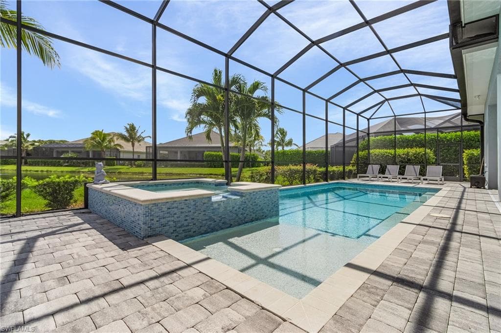 14226 Charthouse Cir, Naples, FL 34114-31