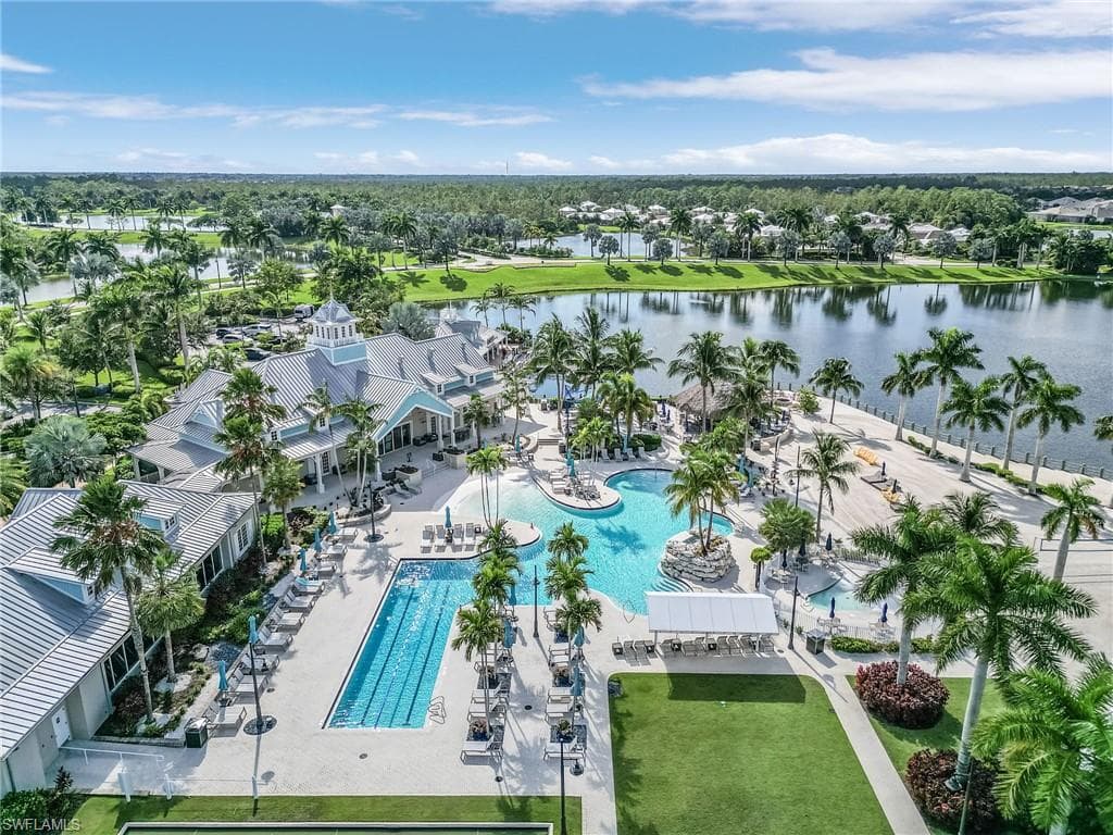 14226 Charthouse Cir, Naples, FL 34114-42
