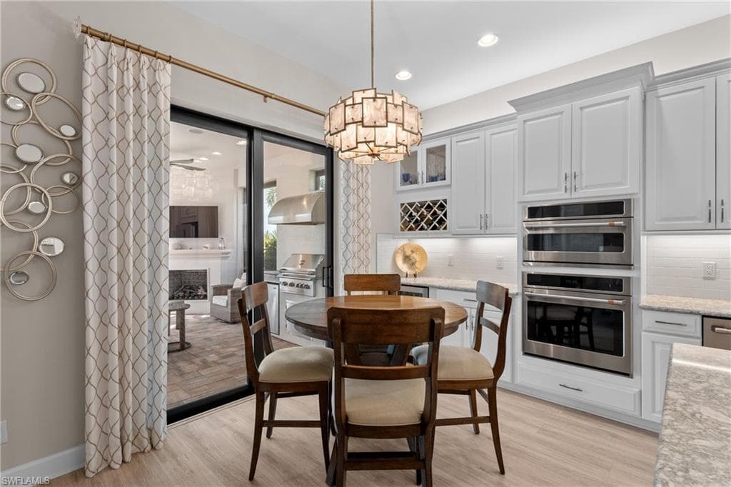 9516 Montelanico Loop, Naples, FL 34119-9