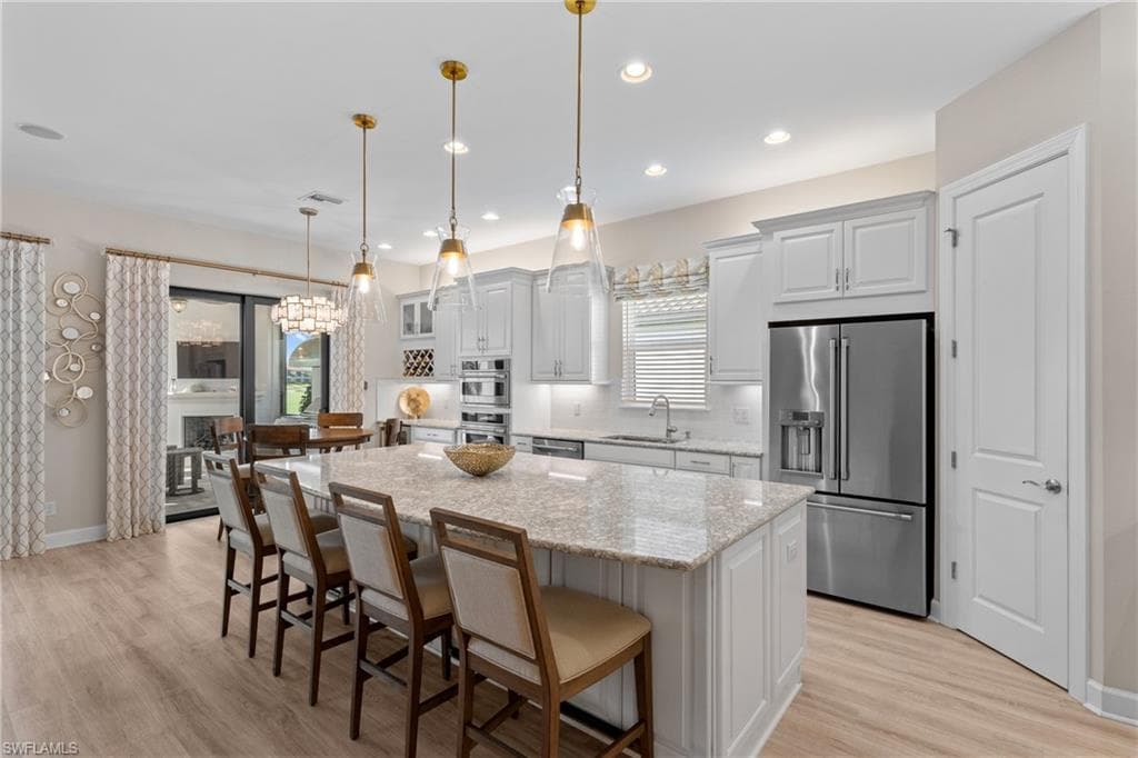 9516 Montelanico Loop, Naples, FL 34119-8