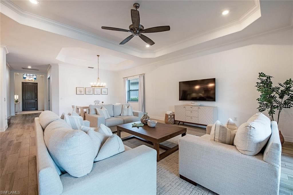 1858 Mustique St, Naples, FL 34120-11