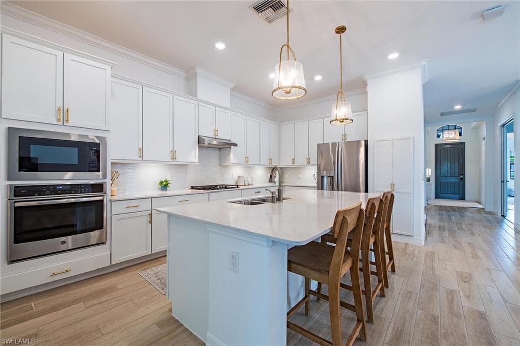 1858 Mustique St, Naples, FL 34120-14