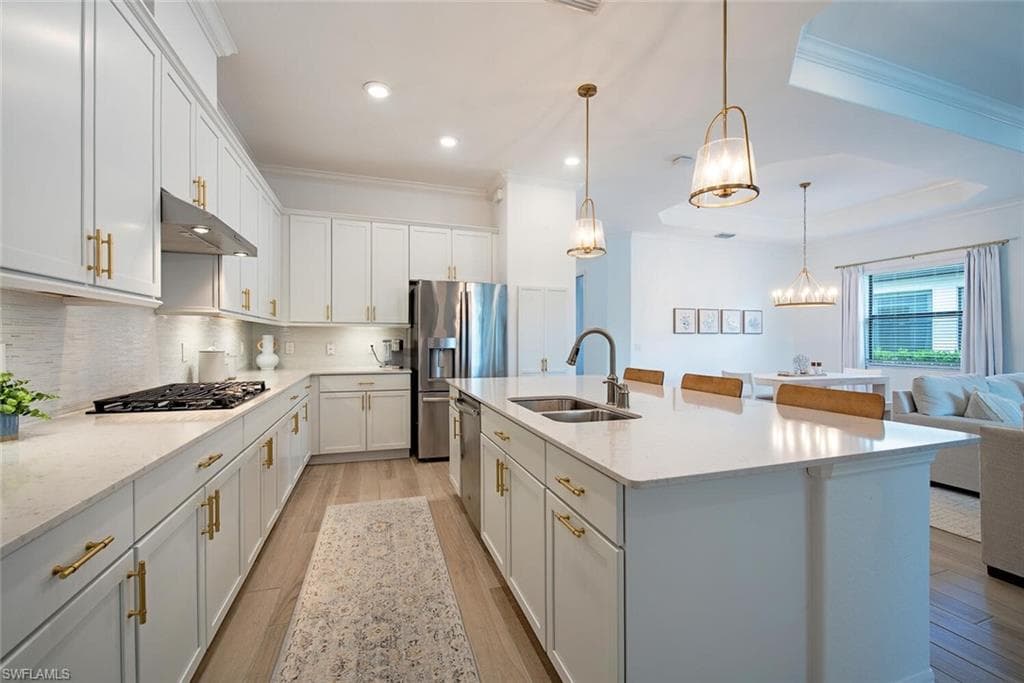 1858 Mustique St, Naples, FL 34120-15