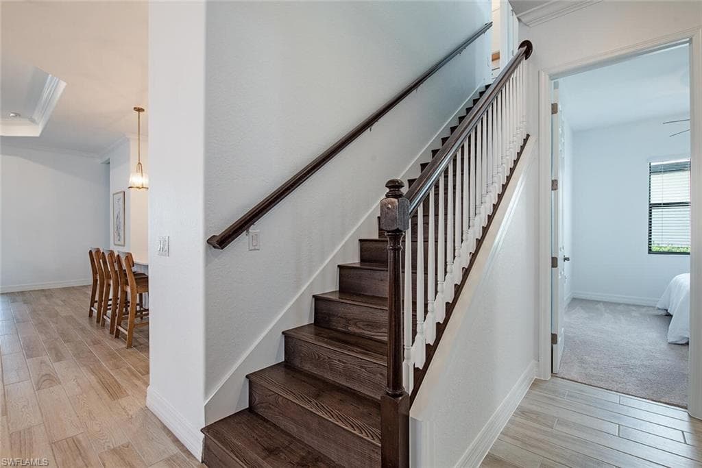 1858 Mustique St, Naples, FL 34120-19