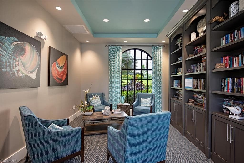 1858 Mustique St, Naples, FL 34120-40