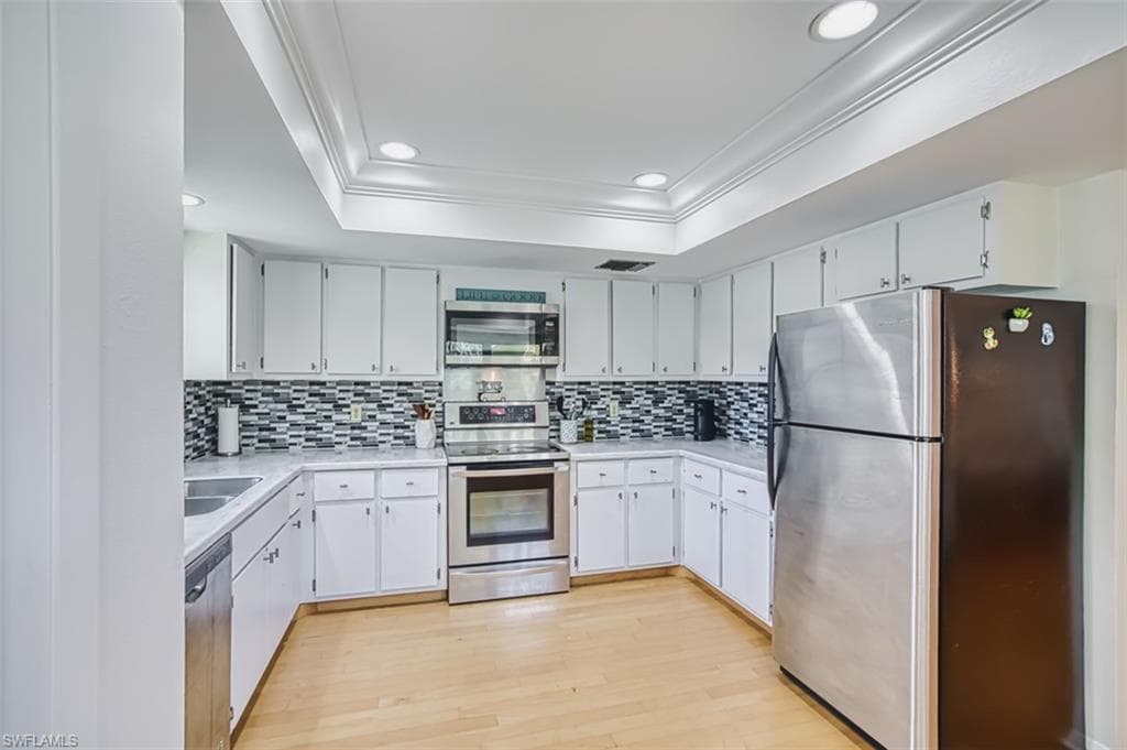 1210 Shady Rest Ln 14, Naples, FL 34103-15