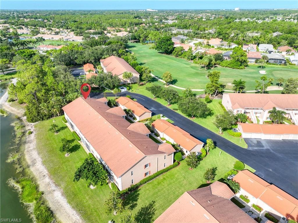 700 Saratoga Cir B204, Naples, FL 34104-30