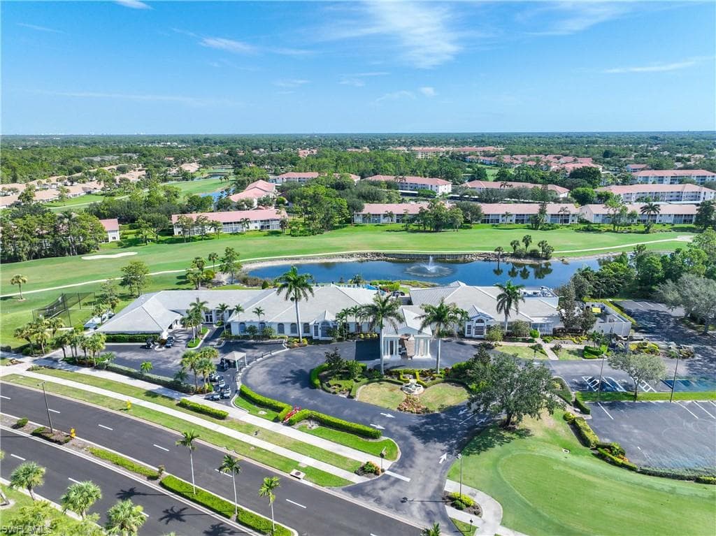 700 Saratoga Cir B204, Naples, FL 34104-44