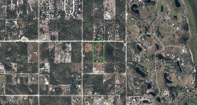205 Orange St, Lake Placid, FL 33852-2