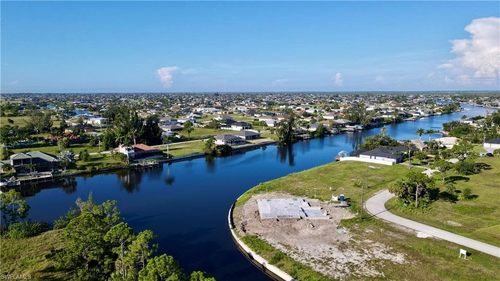2316 Burnt Store Rd, Cape Coral, FL 33993-2