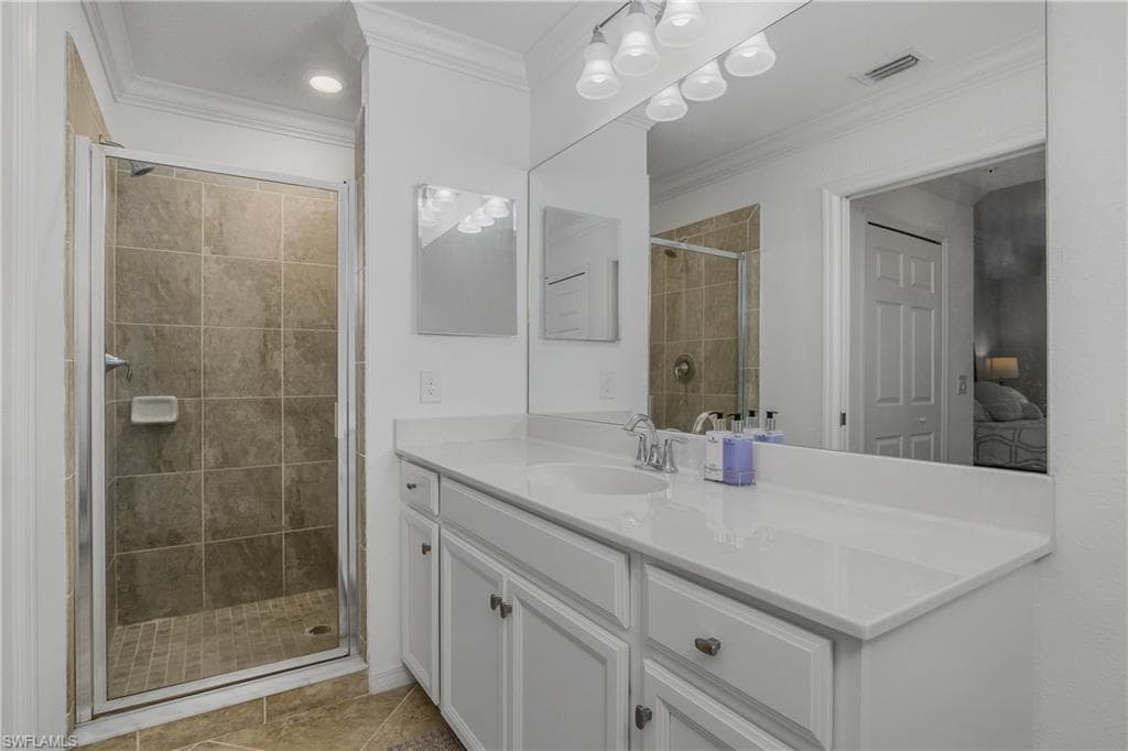 9590 Trevi Ct 5334, Naples, FL 34113-16