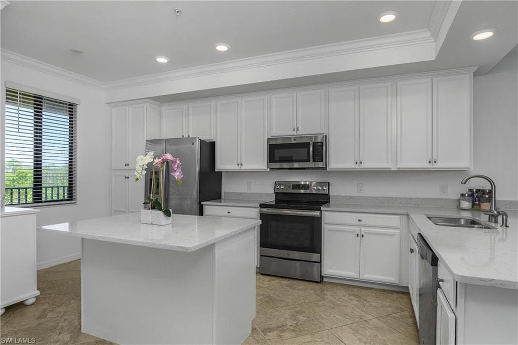 9590 Trevi Ct 5334, Naples, FL 34113-2