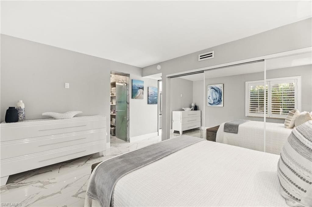 980 7th Ave S 109, Naples, FL 34102-9