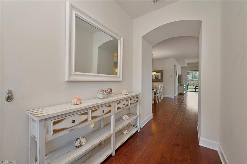 16319 Camden Lakes Cir, Naples, FL 34110-3