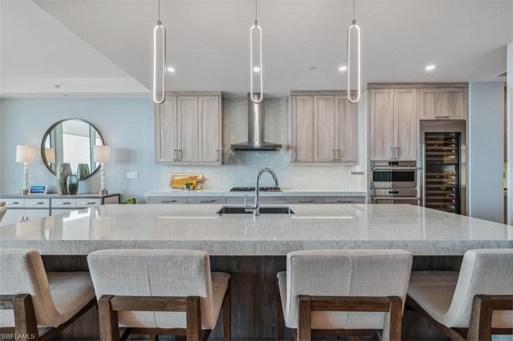 13925 Old Coast Rd Ph02, Naples, FL 34110-16