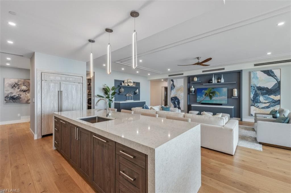 13925 Old Coast Rd Ph02, Naples, FL 34110-19