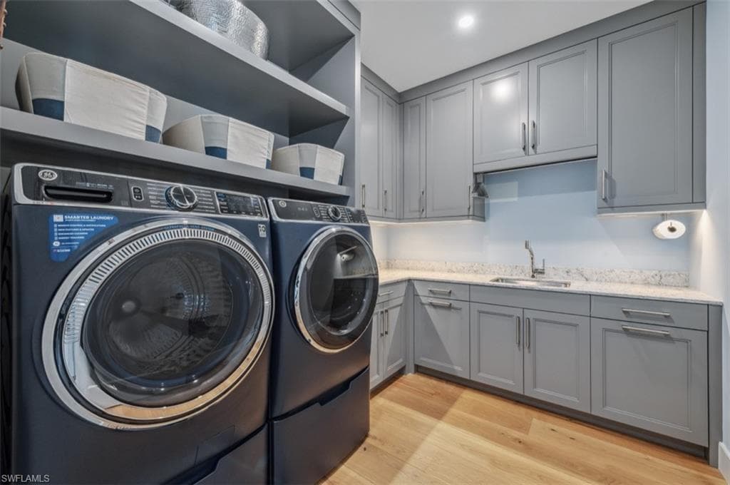 13925 Old Coast Rd Ph02, Naples, FL 34110-22