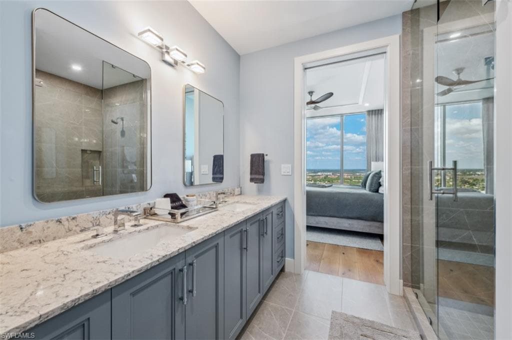 13925 Old Coast Rd Ph02, Naples, FL 34110-28