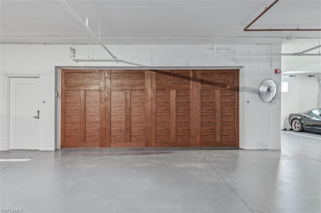 13925 Old Coast Rd Ph02, Naples, FL 34110-31