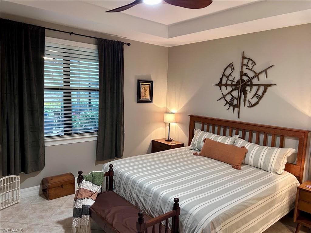 10979 Glenhurst St, Fort Myers, FL 33913-12