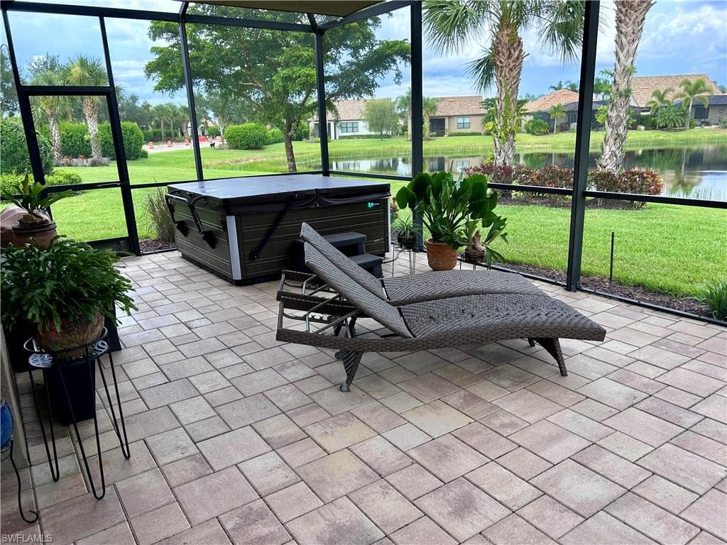 10979 Glenhurst St, Fort Myers, FL 33913-20