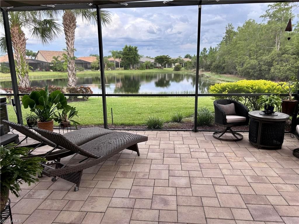 10979 Glenhurst St, Fort Myers, FL 33913-21