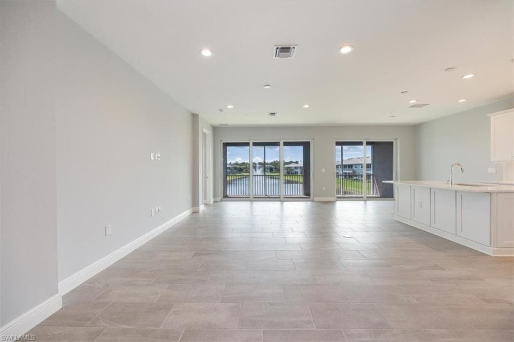 2633 Seychelles Cir 2307, Naples, FL 34112-4