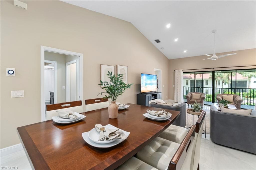 613 Serendipity Dr 613, Naples, FL 34108-11
