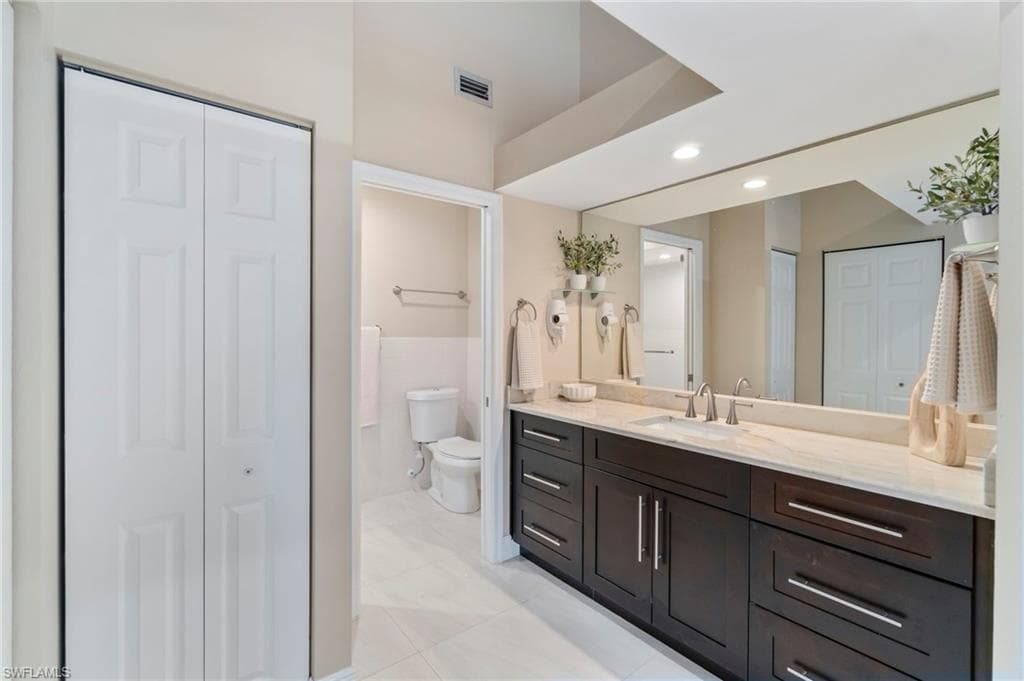 613 Serendipity Dr 613, Naples, FL 34108-27