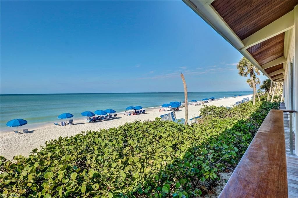 613 Serendipity Dr 613, Naples, FL 34108-49