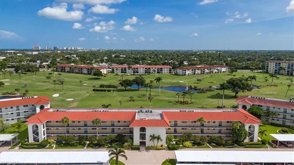 45 High Point Cir S 203, Naples, FL 34103-24