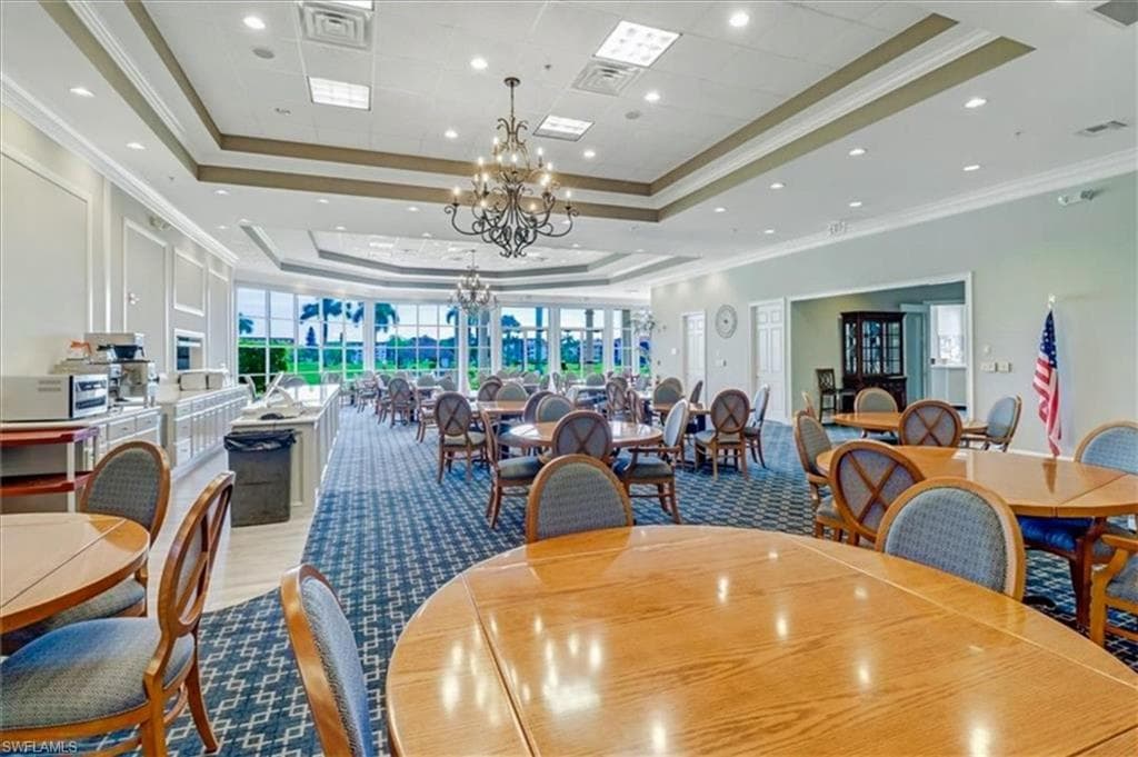 45 High Point Cir S 203, Naples, FL 34103-29