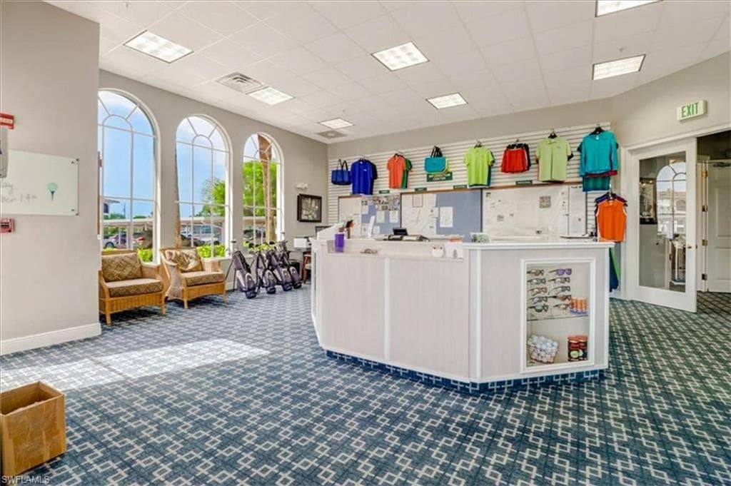 45 High Point Cir S 203, Naples, FL 34103-31