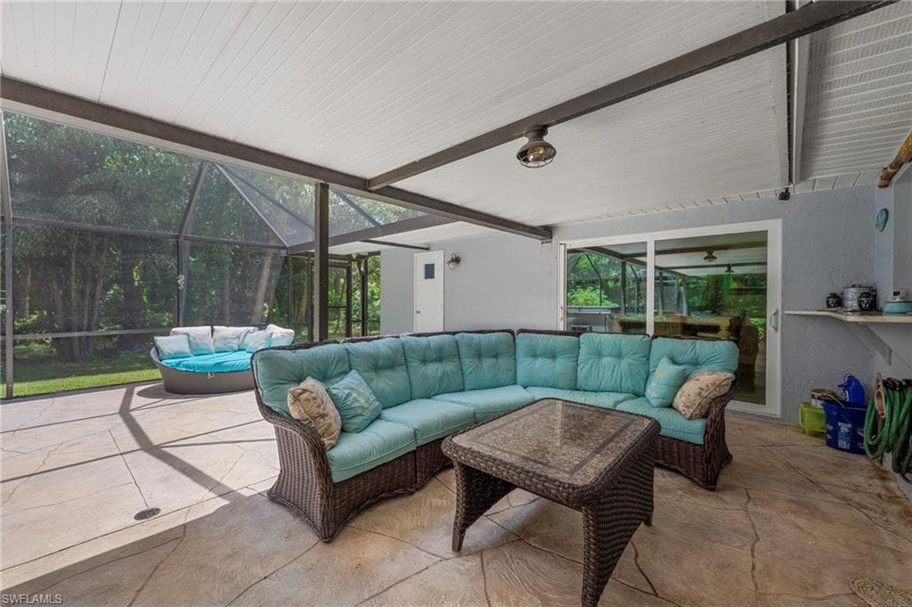 1380 39th St SW, Naples, FL 34117-16