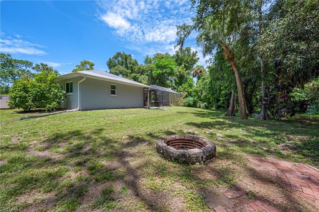 1380 39th St SW, Naples, FL 34117-19