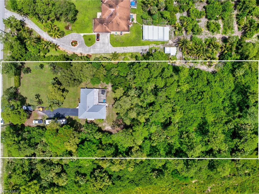 1380 39th St SW, Naples, FL 34117-21