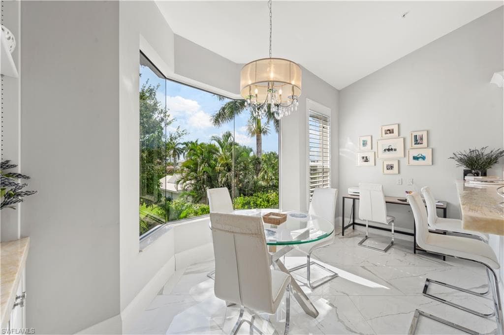 167 Colonade Cir 1203, Naples, FL 34103-15