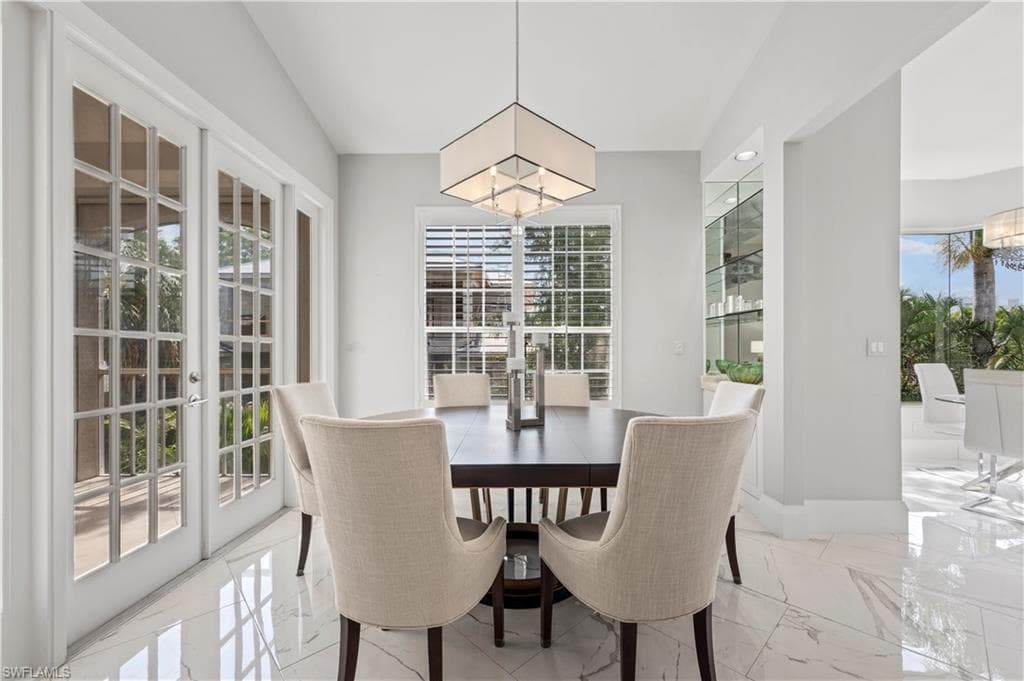 167 Colonade Cir 1203, Naples, FL 34103-16