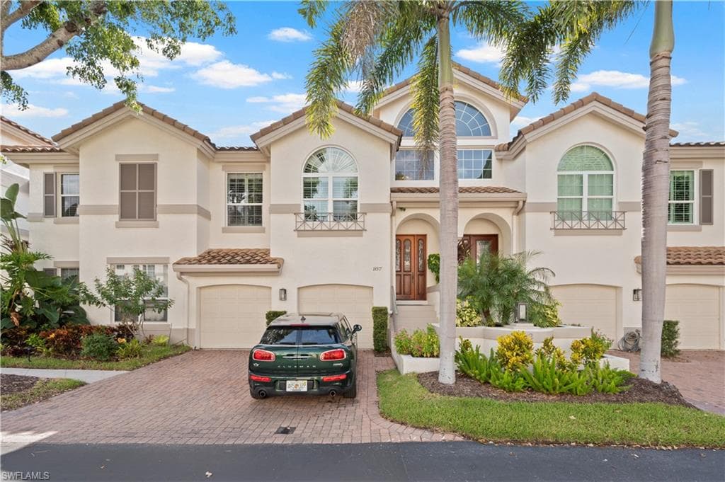 167 Colonade Cir 1203, Naples, FL 34103-1