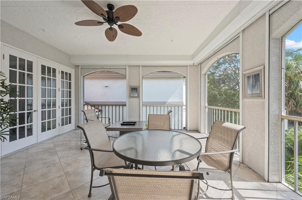 167 Colonade Cir 1203, Naples, FL 34103-25