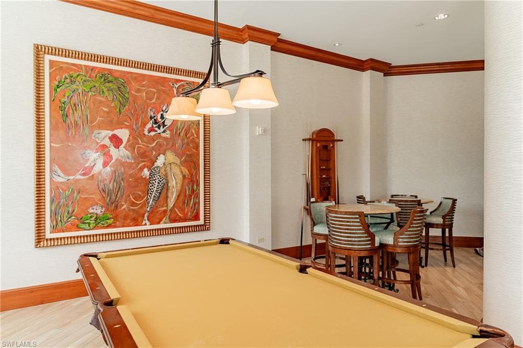 1060 Borghese Ln 204, Naples, FL 34114-40