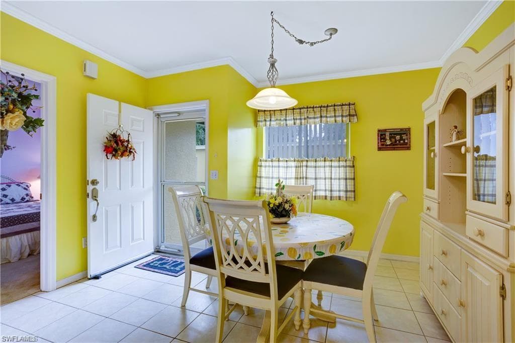 19851 Breckenridge Dr 108, Estero, FL 33928-9