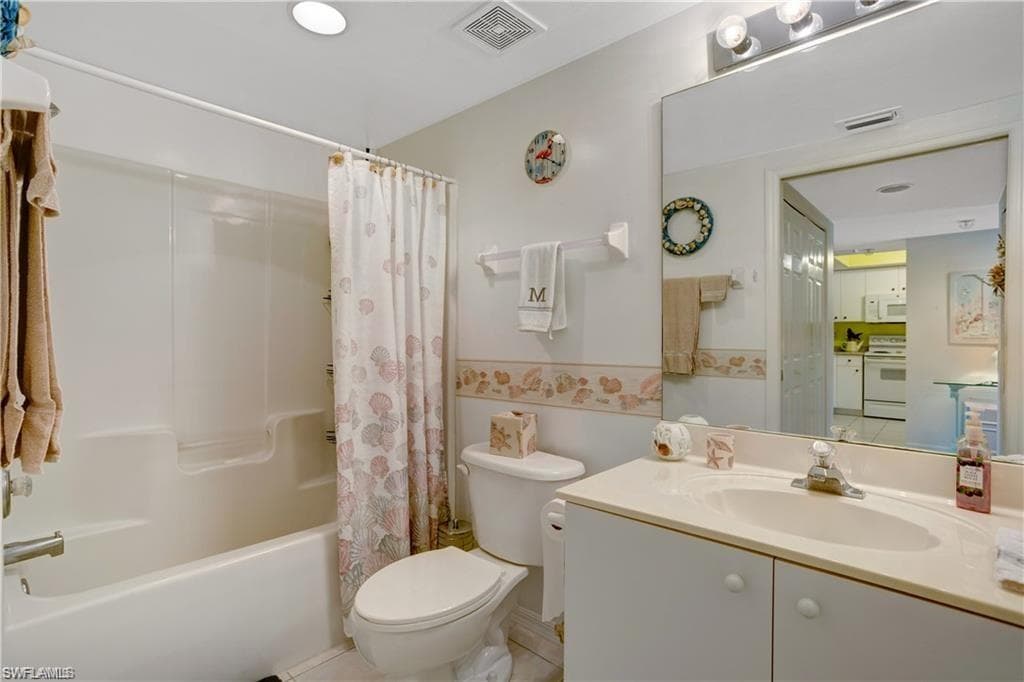 19851 Breckenridge Dr 108, Estero, FL 33928-23