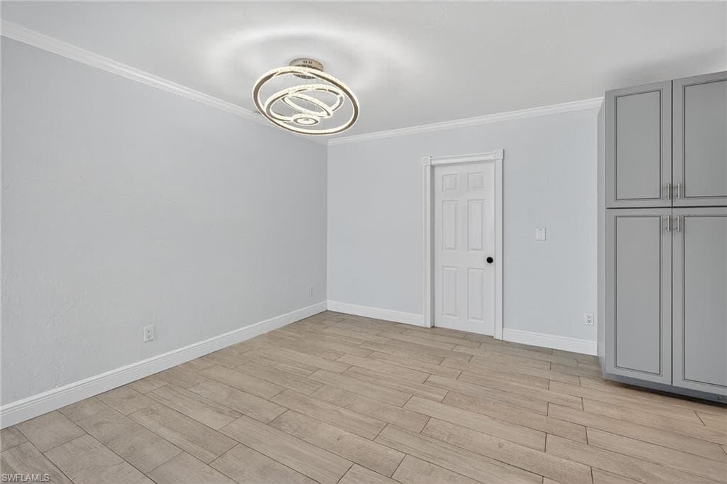2337 51st St SW, Naples, FL 34116-12