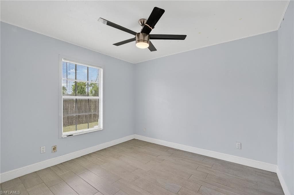 2337 51st St SW, Naples, FL 34116-18