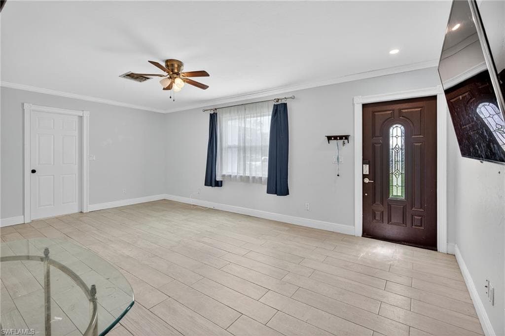 2337 51st St SW, Naples, FL 34116-4