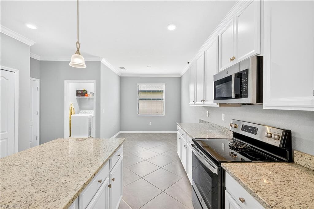 14647 Adina Ln, Fort Myers, FL 33905-8