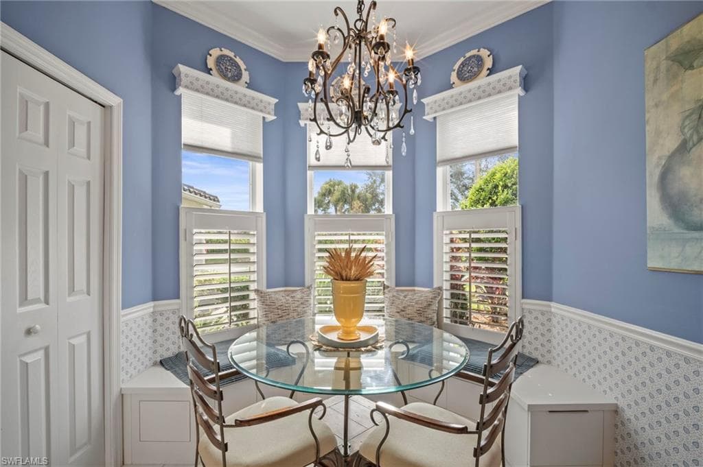 8386 Danbury Blvd, Naples, FL 34120-14